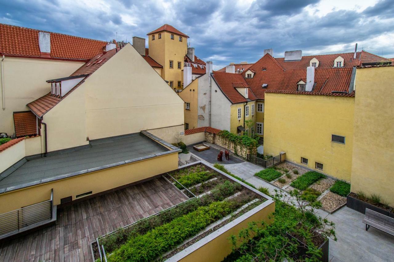 Unique Charles Bridge 2Bdr Apartment. Praha Exteriér fotografie